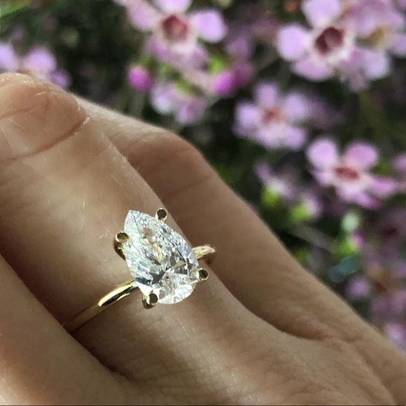 Meet your Posher, Heather - Picture 1 of 1